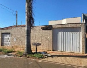 Imóvel residencial na Rua Brasilia Conceição Belasqui  nº 105, Jardim Padovani, Londrina – PR. 