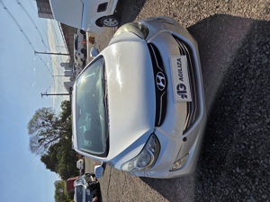 AUTO - HYUNDAI / ELANTRA GLS