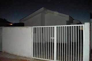 Um terreno, situado na Rua Siqueira Campos, esquina da Rua Piratininga