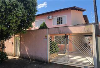 Data n° 8 , Quadra n° 7, com área de 250.00 m², Jardim Universitário - Londrina, PR