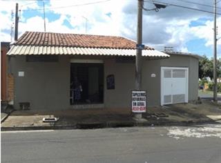 Lote 1, Quadra 8, com área de 304,31 m² e construção não averbada - Brodowski, SP 