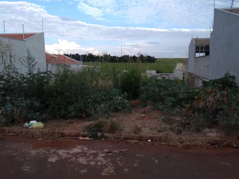 Data de terras sob nº. 07,Quadra nº 07,com a área de 258,30 m², Jardim América - Paiçandu, PR