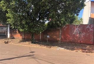 Data de Terras n° 16, quadra n° 08, medindo 252,37 m², situada no bairro Boa Vista - Londrina, PR