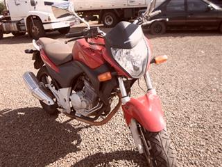 Honda / CB 300 R