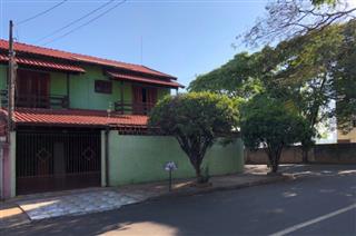 Residência geminada em alvenaria, de 01 pavimento, com área construída de 147,14 m², Londrina - PR