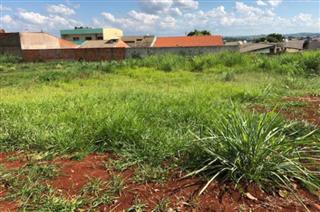 Data n° 24, da quadra n° 01, com 638,58 m², situada no Jardim Columbia em Londrina/PR