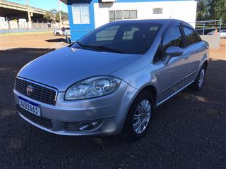Veículo Fiat / Linea Essense 1.8 - Vidro Elétrico - Ar Condicionado - Direção Hidráulica