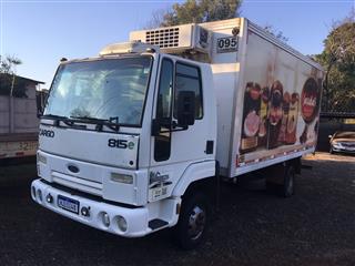 Caminhão - Ford / Cargo 815 E