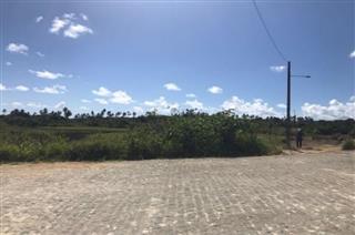 Lote de terreno n° 21, da Quadra M, com área total de 900,00 m², localizado no Loteamento "Porto Summer", na cidade de Ipojuca, PE