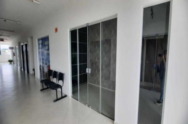 Sala Comercial n° 608, localizada no 6º pavimento do Condomínio Central Park Mafra, com área de 57,62 m², da cidade de Mafra, SC