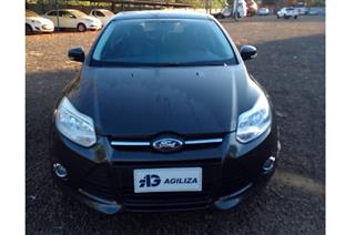 AUTOMÓVEL - I/FORD FOCUS SE AT 2.0 H
