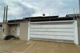 Casa residencial não-averbada, com área útil de 106,33 m², em Monte Azul Paulista SP