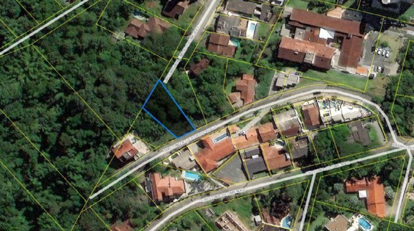Lote de terreno urbano situado à Rua Diaconiza Gertrud Voigt, Jardim Blumenau, Blumenau - SC.