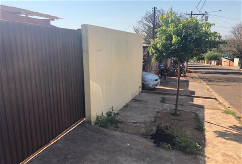 Lote de terras n°17, da Qd n° 02, com a área de 120,00 m², com construção não averbada - Londrina PR