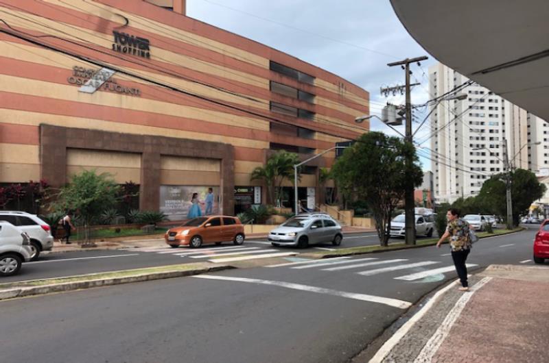 Loja n° 32 situada no 2° Pavimento do Condomínio Complexo Empresarial Oscar Fuganti, Londrina PR