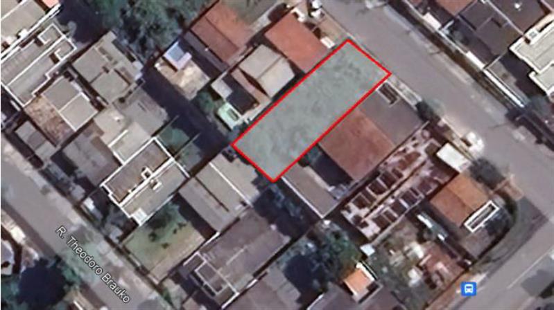 Terreno, sem benfeitorias, Data n° 21 da quadra n° 04 com área de 360,00 m2, situado no Jardim Sabará III, em Londrina/PR.